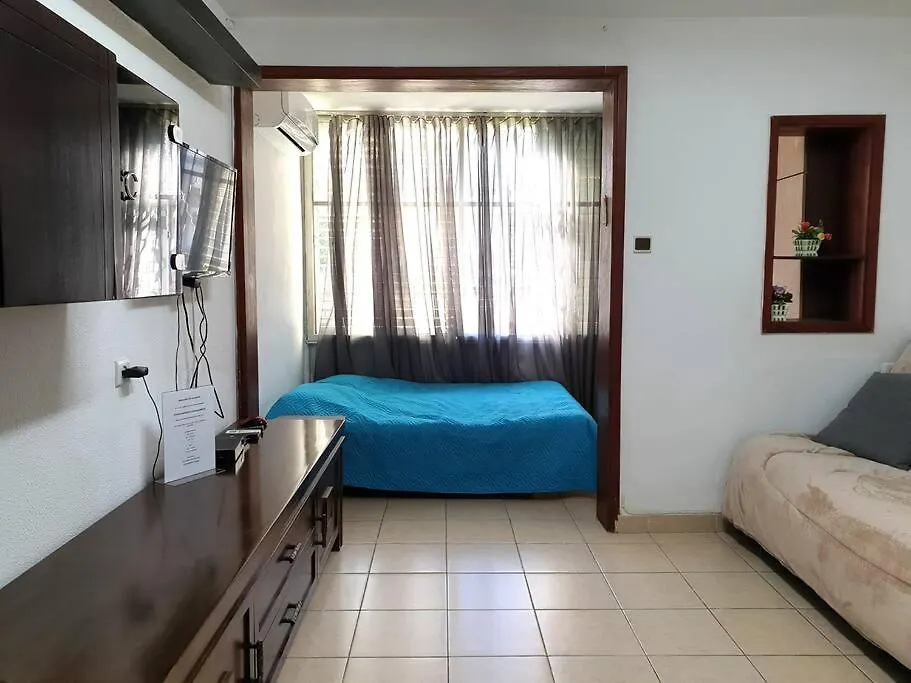 A Flat With A Garden 25 Apartment Haifa