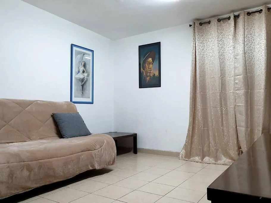 A Flat With A Garden 25 Apartment Haifa Israel